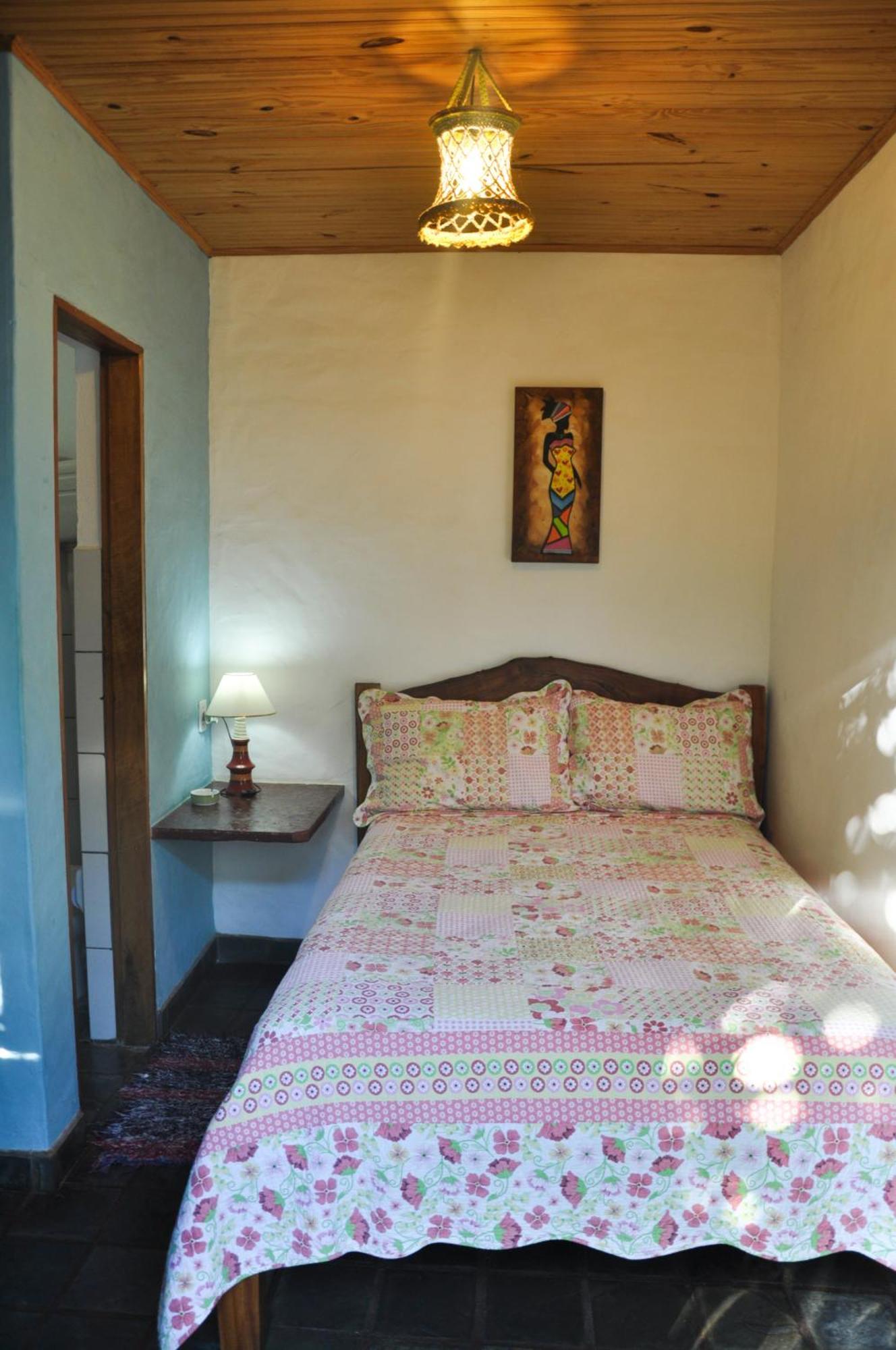 Pousada E Hostel Pe No Mato Вали-ду-Капан Номер фото