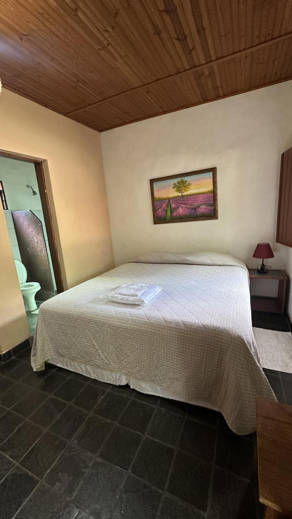 Pousada E Hostel Pe No Mato Вали-ду-Капан Экстерьер фото