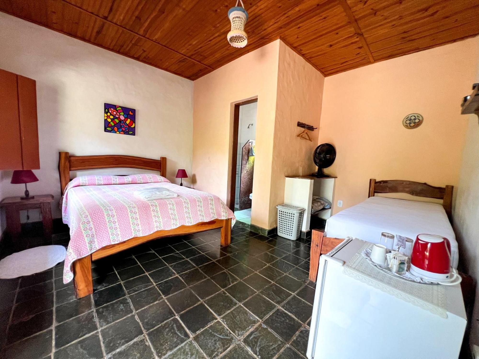 Pousada E Hostel Pe No Mato Вали-ду-Капан Экстерьер фото
